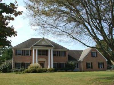 124 MILLRACE DRIVE, Lancaster, PA - Primary Photograph